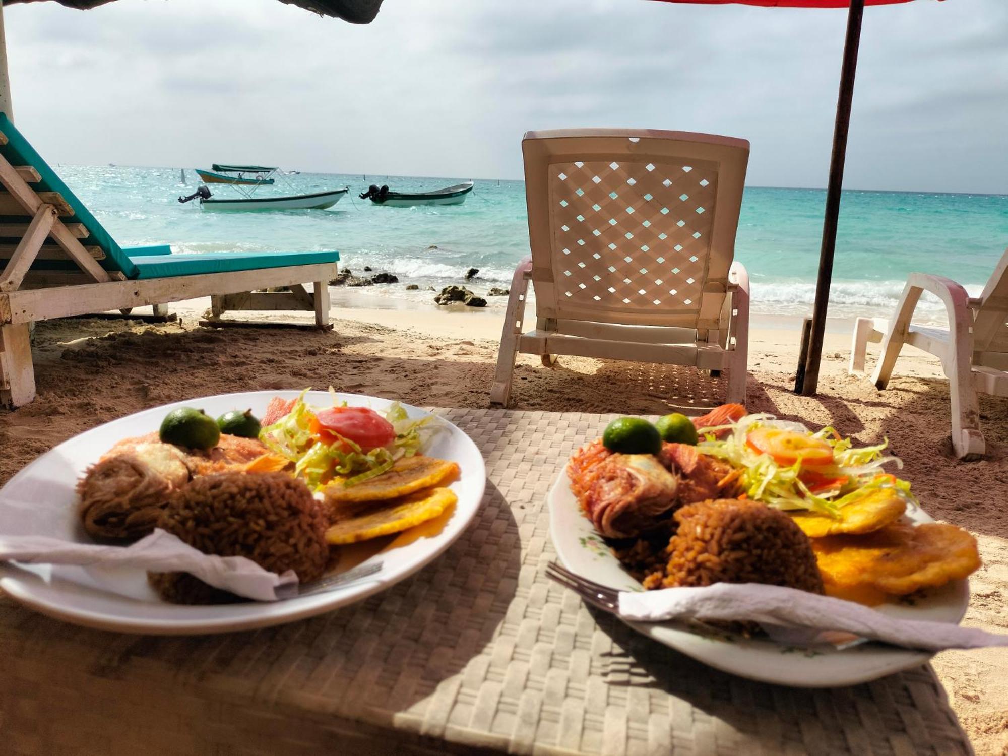 Playa Tortuga Cabana プラヤ・ブランカ エクステリア 写真