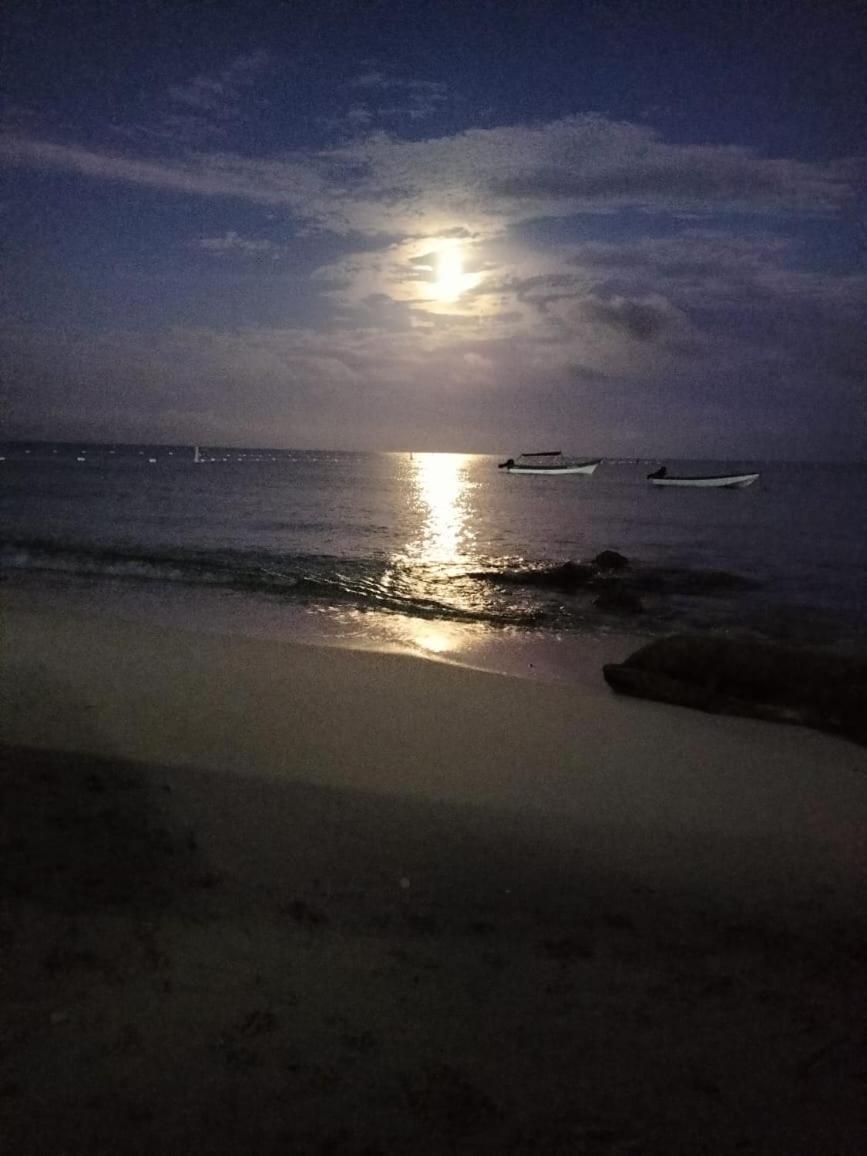 Playa Tortuga Cabana プラヤ・ブランカ 部屋 写真